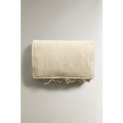 CHILDREN'S FLORAL CHANGING MAT