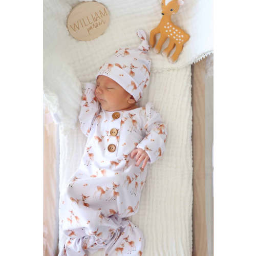 Friendly Fawns Newborn Baby Knot Gown & Hat Set | Caden Lane