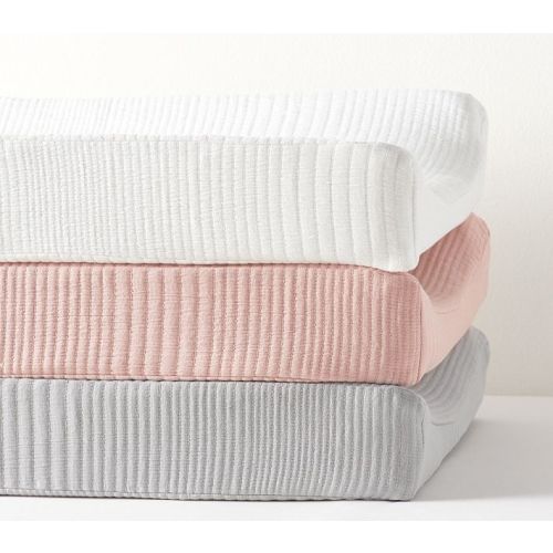 west elm x pbk Organic Matelasse Changing Pad Cover