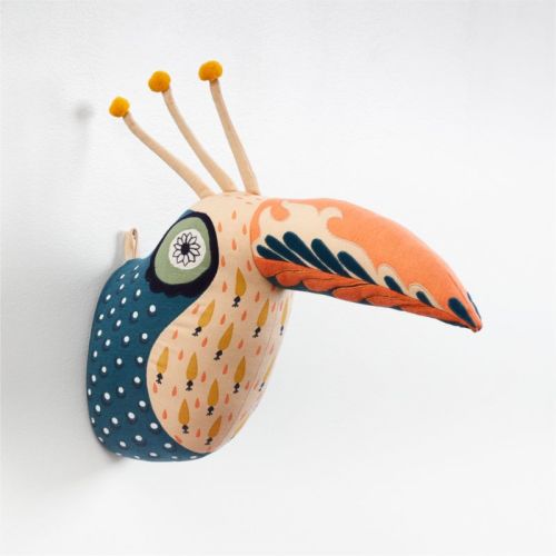 Curious Toucan Head Wall Decor