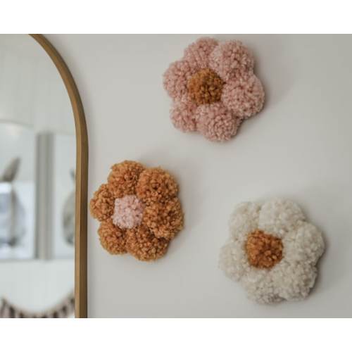 Pom Pom Daisies Set  Handmade Pom Pom Daisy Wall Hangings  - Etsy