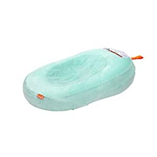 Amazon.com : Boon Puff Inflatable Baby Bather - Infant Bathtub Includes Microfleece Cover and Contoured Sides – Inflatable Baby Bathtub for Newborns and Infants : Baby
