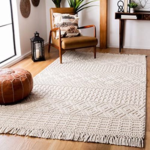 SAFAVIEH Natura Collection Area Rug - 6' x 9', Ivory, Handmade Moroccan Boho Wool Fringe, Ideal for High Traffic Areas in Living Room, Bedroom (NAT852B)