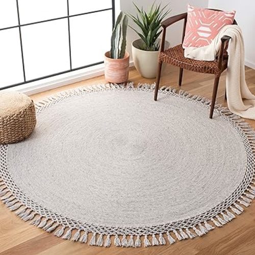 SAFAVIEH Sahara Collection Area Rug - 7' Round, Beige, Handmade Boho Tassel, Ideal for High Traffic Areas in Living Room, Bedroom (SAH490A)
