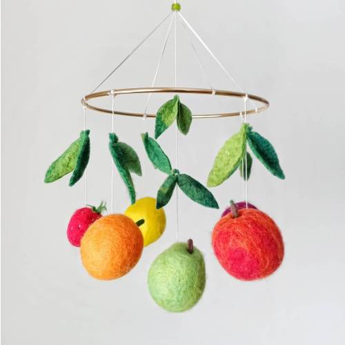 Fruit crib mobile Felt fruits baby mobile hanging Vegetable mobile Veggie nursery mobile food décor Newborn gift