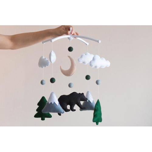 Monochrome Baby mobile