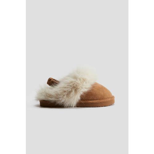 FLUFFY-LINED SLIPPERS