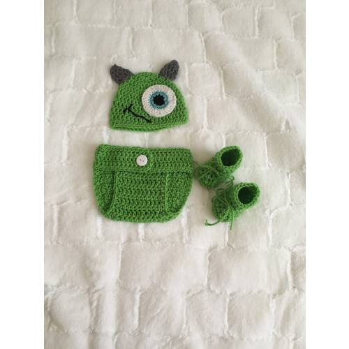 Handmade Monster Outfit, Crochet Monster Set for Newborn, baby boy photo prop, baby girl photo prop,  newborn photo prop, baby green costume