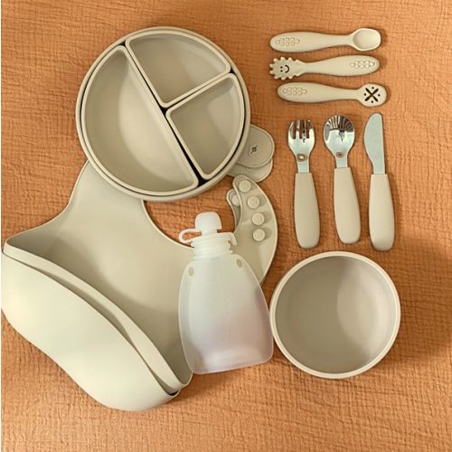 The Stay-Put Set in Blush