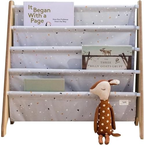 3 Sprouts Recycled Fabric Kids Bookshelf – 4-Tier Sling Book Rack Organizer - Nursery Room Playroom Classroom Wooden Book Shelves - Kid Bookcase Wood Storage Shelf for Toddler Age 3+ - Terrazzo Gray