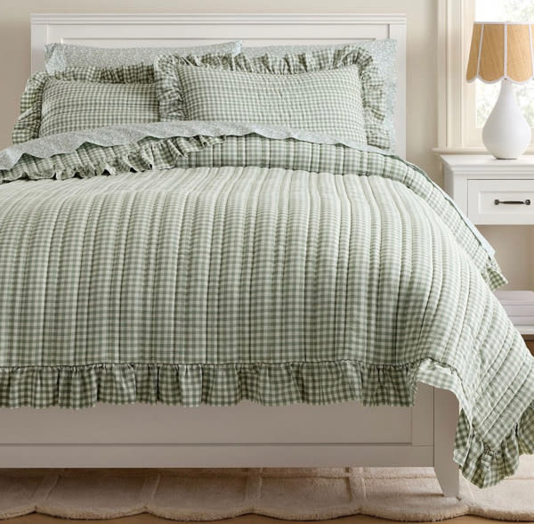 Chris Loves Julia Cabin Gingham Quilt | Pottery Barn Teen