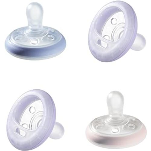 Tommee Tippee Breast-Like Night Pacifier, 6-18 Months, Breast-Like Baglet, BPA-Free Binkies, Glow in The Dark Technology, Purple/Pink, Pack of 4