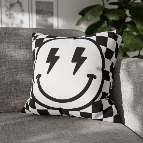 14 x 14 Smiley Checkered Square Pillow Case