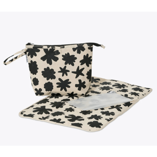 Quick Change Kit Bag - Chamomiles