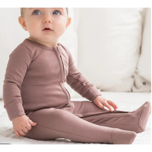 Peyton Zipper Sleeper