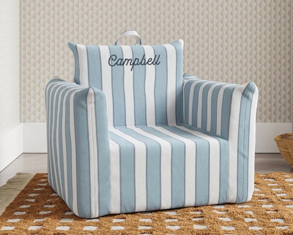 The Hug Mini Chair in Twill