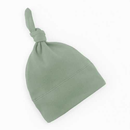 Classic Knotted Hat