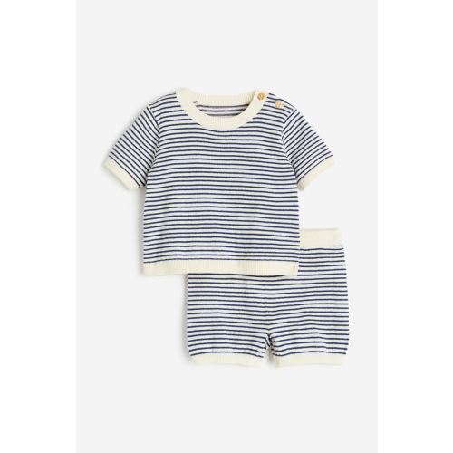 2-piece Knit Set