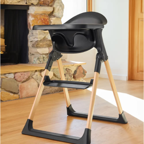 Float™ Foldable High Chair | Munchkin