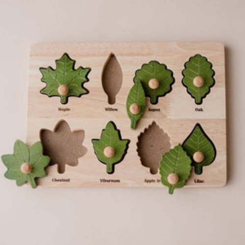 Montessori Leaf Puzzle | littlelightcollective