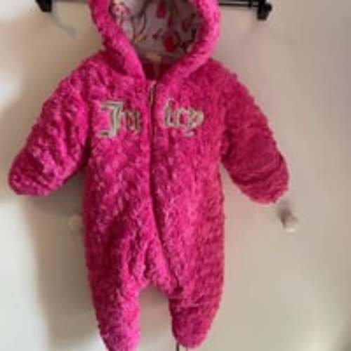 BABY JUICY COUTURE SNOWSUIT 0-3Months