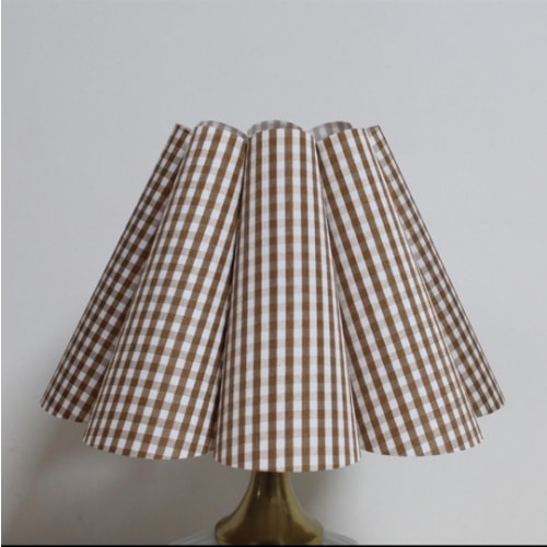 Duzy handmade cute brown plaid table lamp for nursery decor & red light blocking