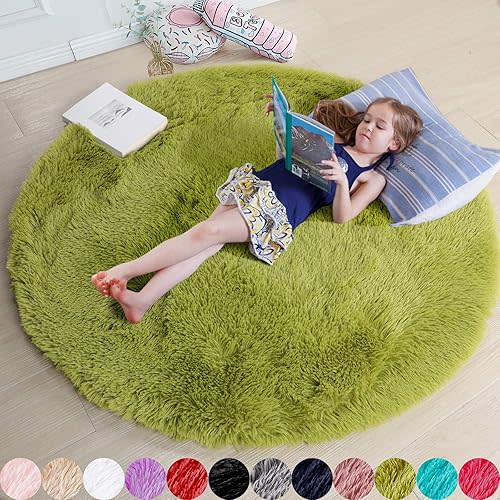 Grass Green Round Rugs 5Ft for Bedroom, Fluffy Shaggy Circle Area Rugs for Kids Playroom Baby Nursery, Cozy Cool Living Room Decor Aesthetic, Cute Fuzzy Furry Plush Carpet for Teen Girls Boys Toddler