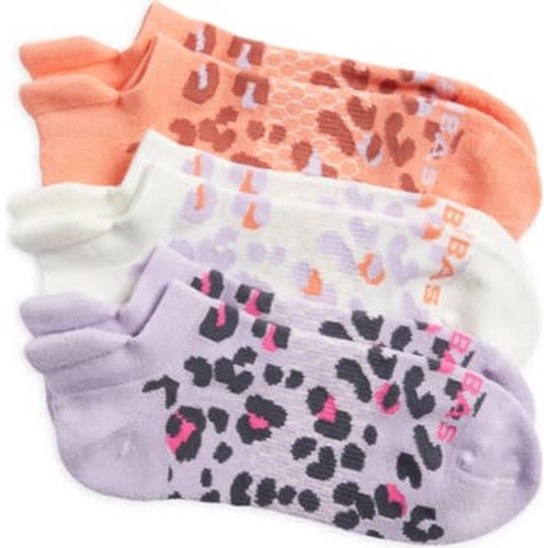 Tonal Leopard 3-Pack Ankle Socks, Medium
