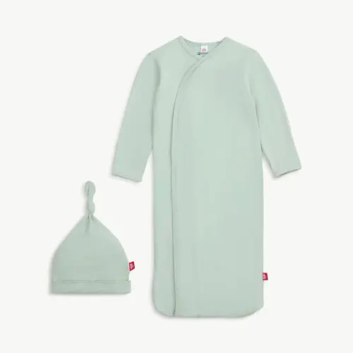 Magnetic Gown & Hat Set