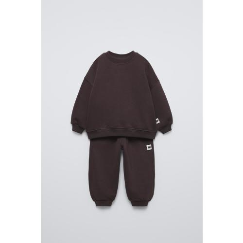 LABEL JOGGER SWEATSUIT - Dark aubergine | ZARA Australia