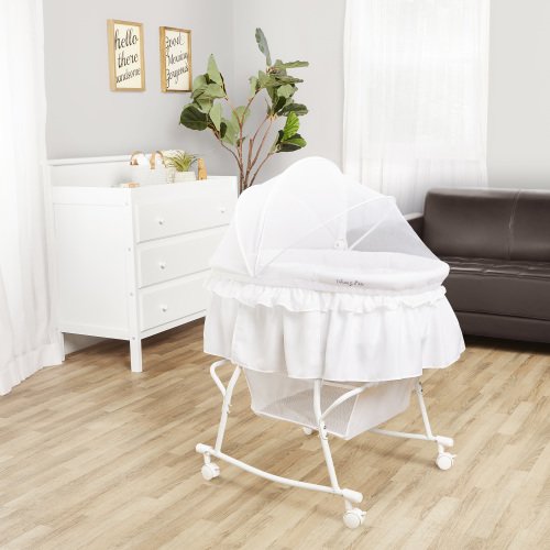 Dream On Me Lacy Portable 2-in-1 Bassinet & Cradle in White, Lightweight Baby Bassinet