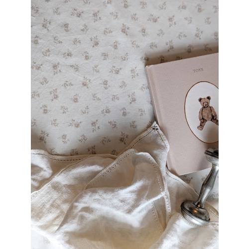 ditsy floral Neutral Nursery delicate Baby Bedding Beige Crib Sheets Mini lullaby mattress Changing Pad Cover Crib Sheet Cot Bedding