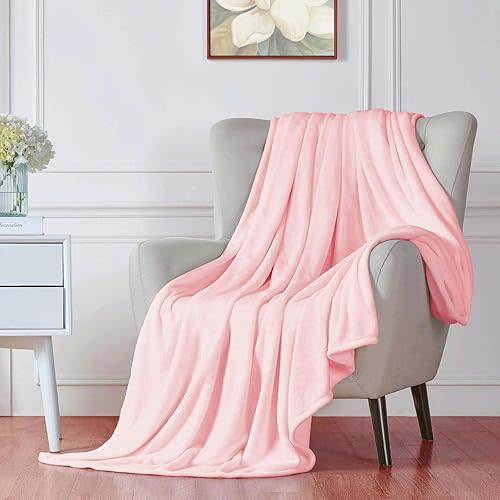 Walensee Fleece Blanket Plush Throw Fuzzy Lightweight (XL-Twin Size 66x90 Pink) Super Soft Microfiber Flannel Blankets for Couch, Bed, Sofa Ultra Luxurious Warm and Cozy for All Seasons