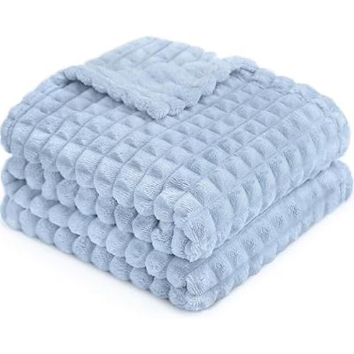 HOMRITAR Baby Blanket for Boys Soft Fluffy Fleece Toddler Blanket Stereoscopic Grid, Warmer Comfort Reversible Lightweight Bed Blankets for Infant or Newborn (Blue, 30 x 40 Inch)