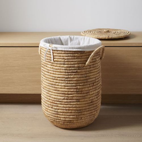 Woven Seagrass Lidded Hamper