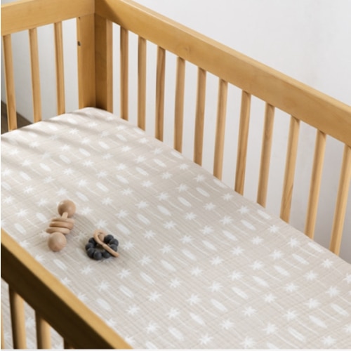 Crib Sheet in GOTS Certified Organic Muslin Cotton