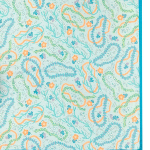 Lei Stand Throw Blanket
