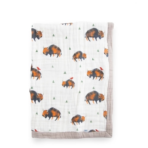 ORIGINAL COTTON MUSLIN QUILT IN BISON - THE LITTLE EAGLE BOUTIQUE – The Hip Eagle