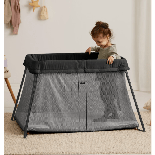 BabyBjörn Travel Crib Light