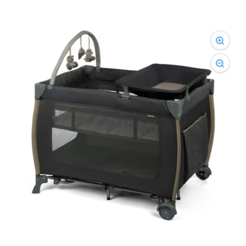 Play Yard with Monbebe Tamaño Completo Punto Castillo Rocking Bassinet,