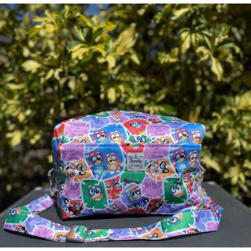 Grannies-Pod With Strap