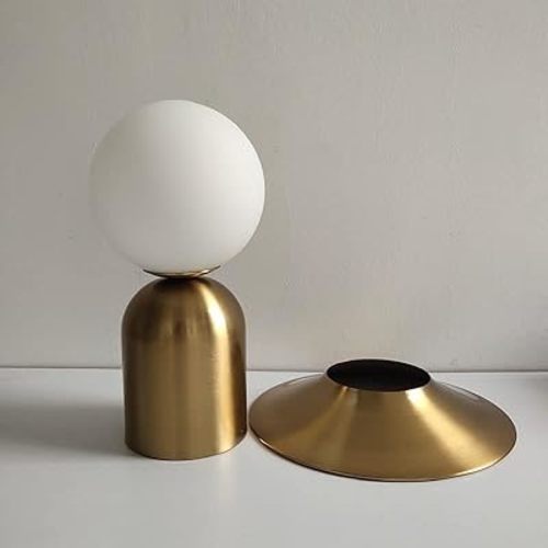 Desk Lamp Hat Table Lamp Modern Living Room Glass Ball Decoration Metal Table Lamp Bedside Lamp Bedroom Desk Lamp Table Lamps Bedside