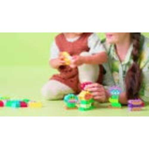 Creative Garden & Flowers 10444 | DUPLO® | Buy online at the Official LEGO® Shop US