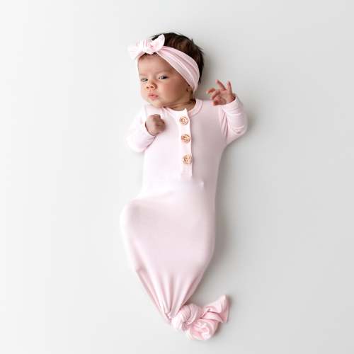 Sakura Knotted Gown Bow Set | Coming Home Outfit | Kyte Baby (Size: Newborn)