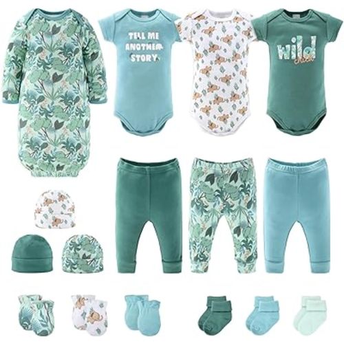 The Peanutshell Baby Layette Gift Set for Baby Boys or Girls - 16 Piece New Born Baby Unisex Gift Set, Baby Clothes & Newborn Essentials Must Haves - Newborn Baby Clothes 0-3 Months - Wild Jungle