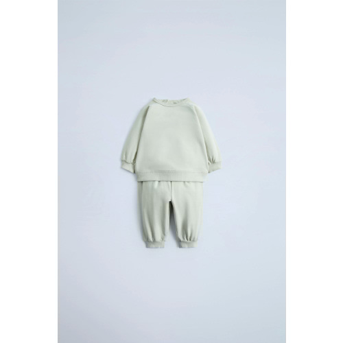 SWEATSHIRT AND JOGGER PANTS SET - Light green | ZARA United States
