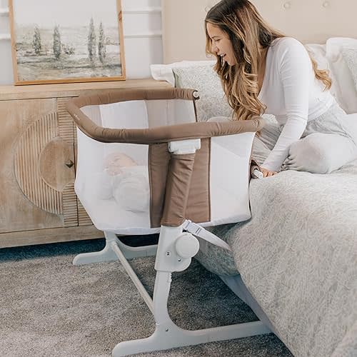 Baby Delight Beside Me Dreamer Bassinet | Bedside Sleeper & Baby Bassinet | 6-Position Height Adjustment | 100% GOTS Certified Organic Cotton Fabric | Organic Mocha