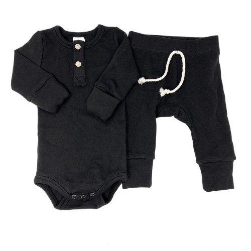 Onyx Cozy Set
– Little One Shop Co.