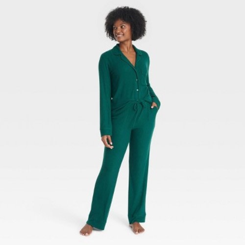 Women's Cozy Ribbed Long Sleeve Notch Collar Shirt and Pants Pajama Set - Auden™, Color: Green, Size: M