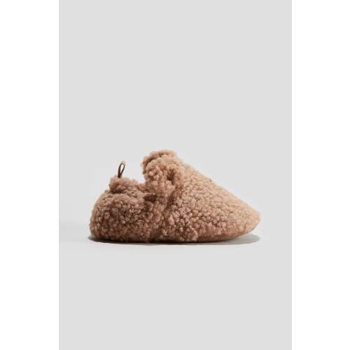 SOFT SLIPPERS